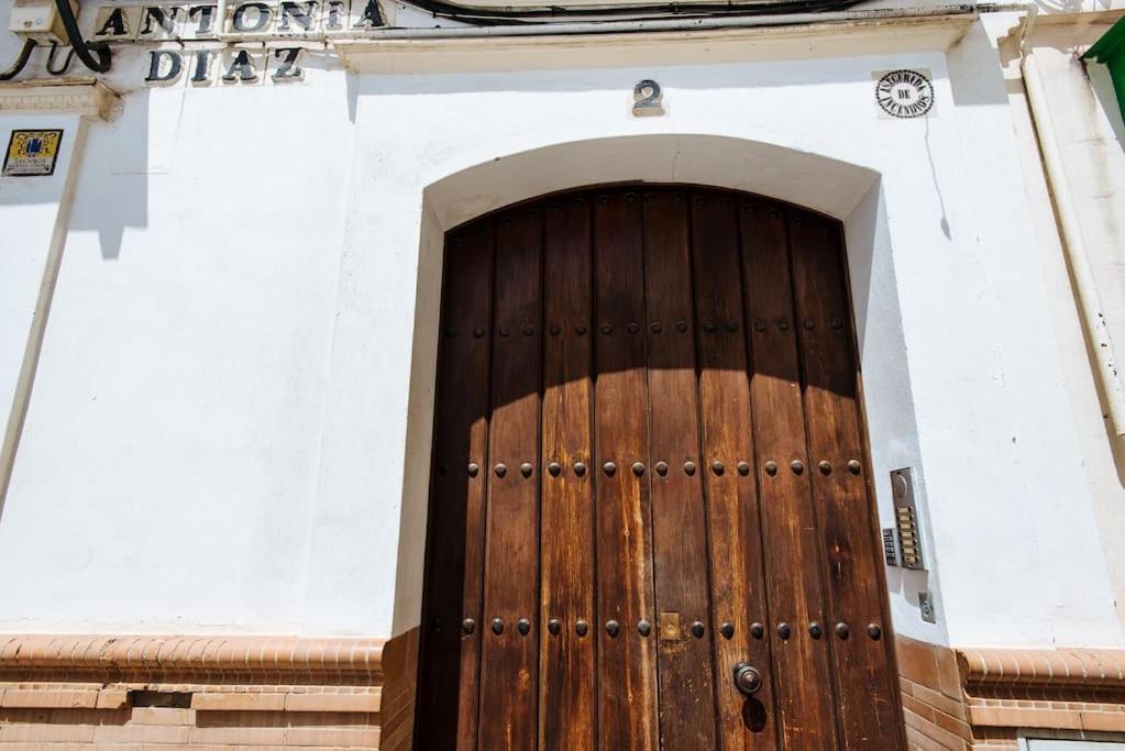 Ad2B Apartment, 300M From Cathedral With 2Br Siviglia Esterno foto