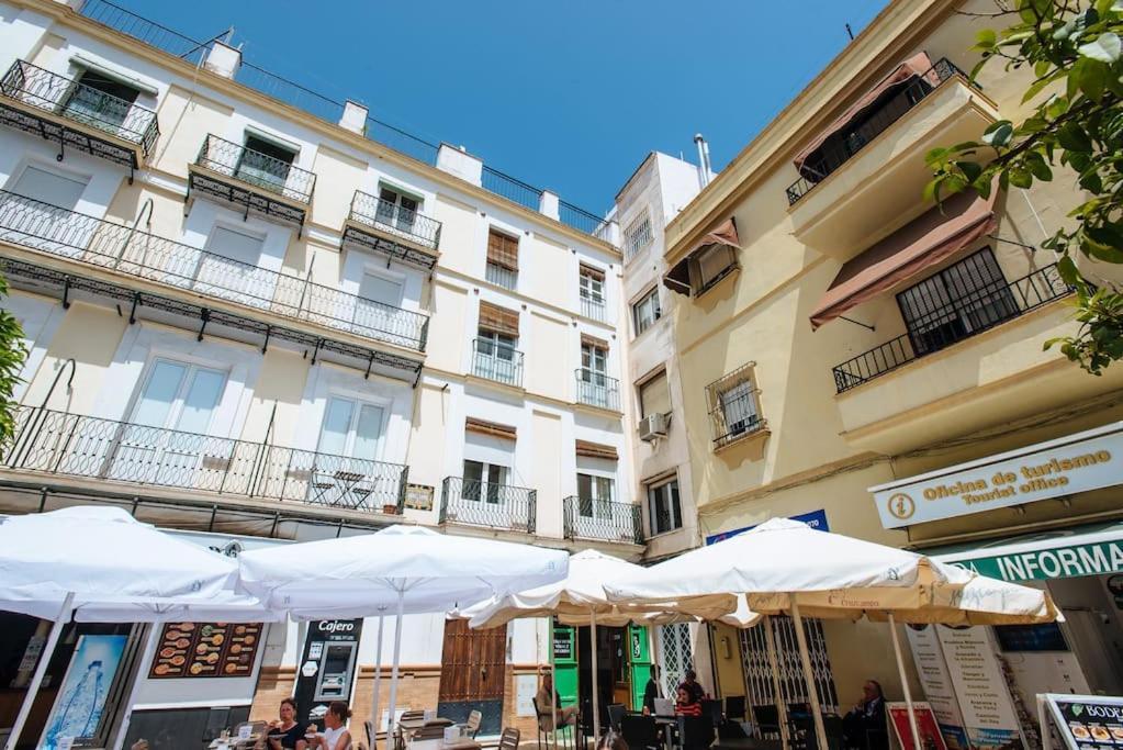 Ad2B Apartment, 300M From Cathedral With 2Br Siviglia Esterno foto