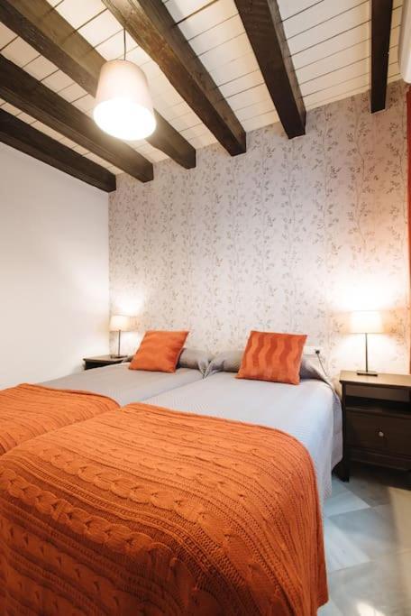 Ad2B Apartment, 300M From Cathedral With 2Br Siviglia Esterno foto