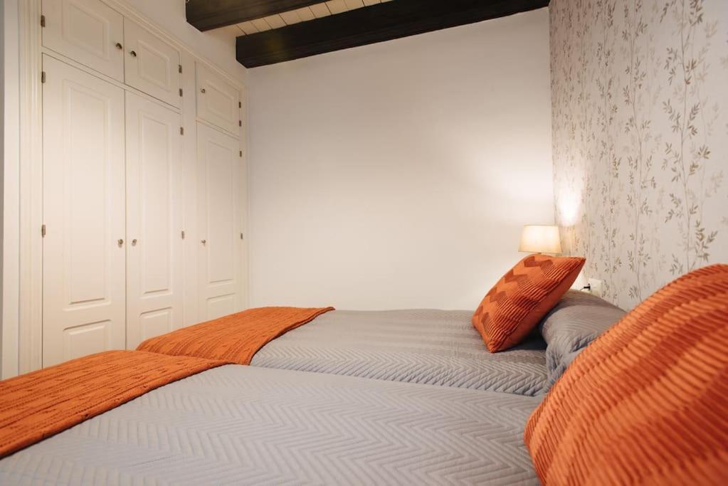 Ad2B Apartment, 300M From Cathedral With 2Br Siviglia Esterno foto