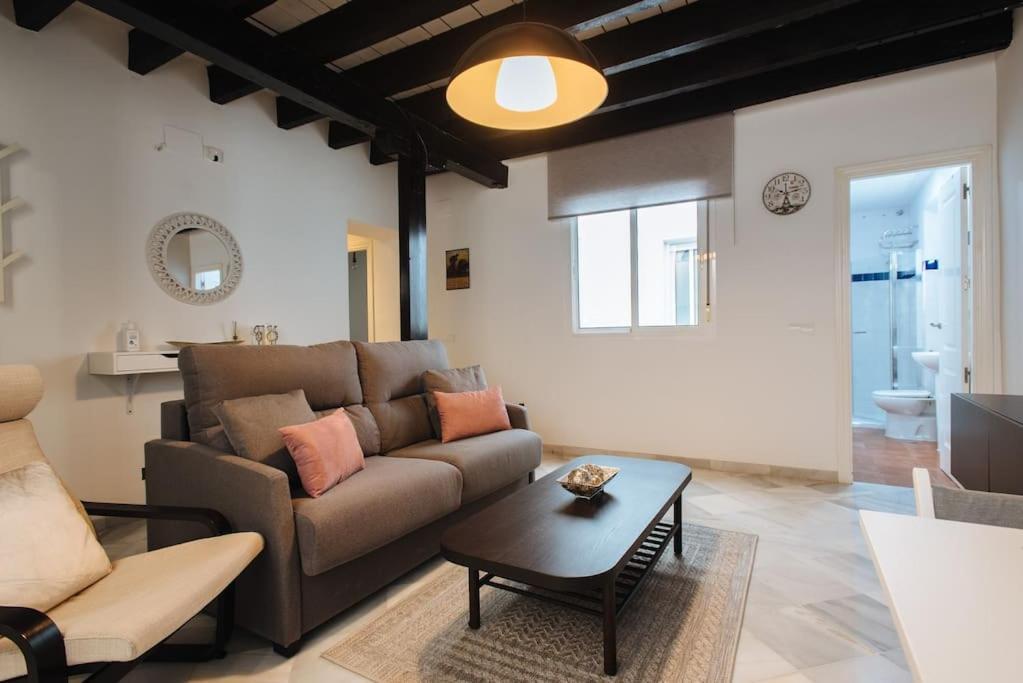 Ad2B Apartment, 300M From Cathedral With 2Br Siviglia Esterno foto
